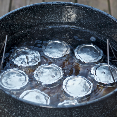 Prevent Cracked Jars in the Canner